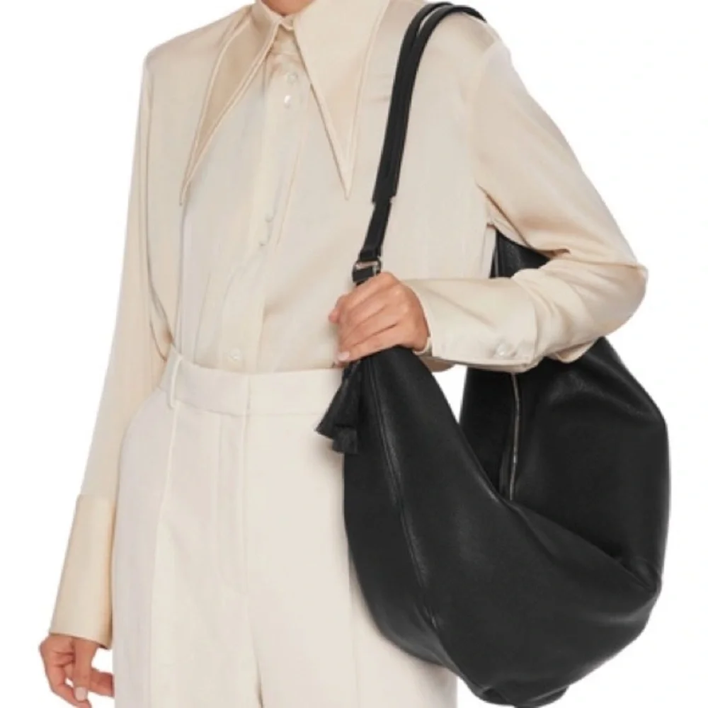 THE ROW Sling Hobo 15 Leather Bag - Picture 2 of 10